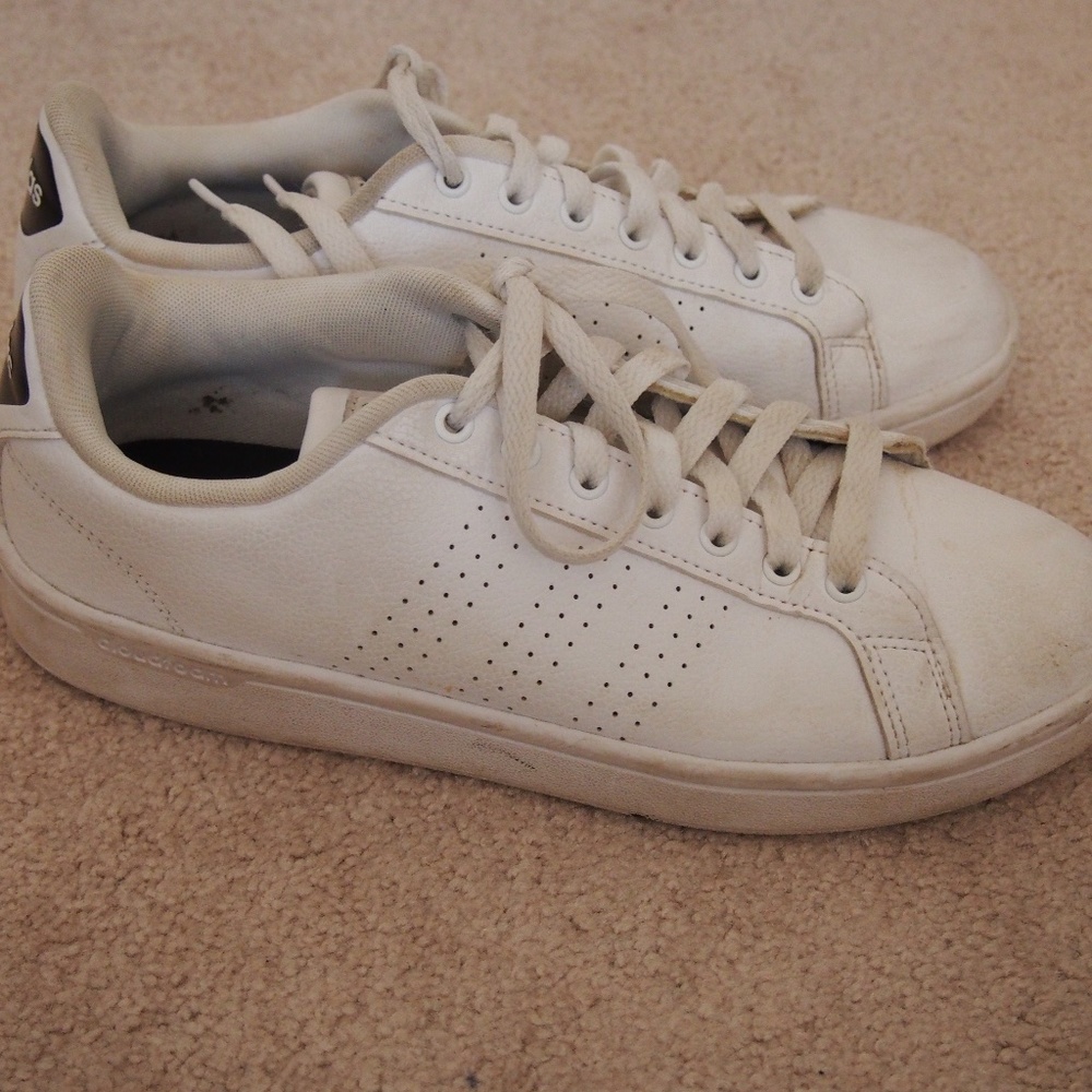 White Adidas Neo Sneaker